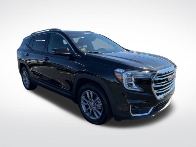 Used 2024 GMC Terrain SLT AWD/4WD image 2