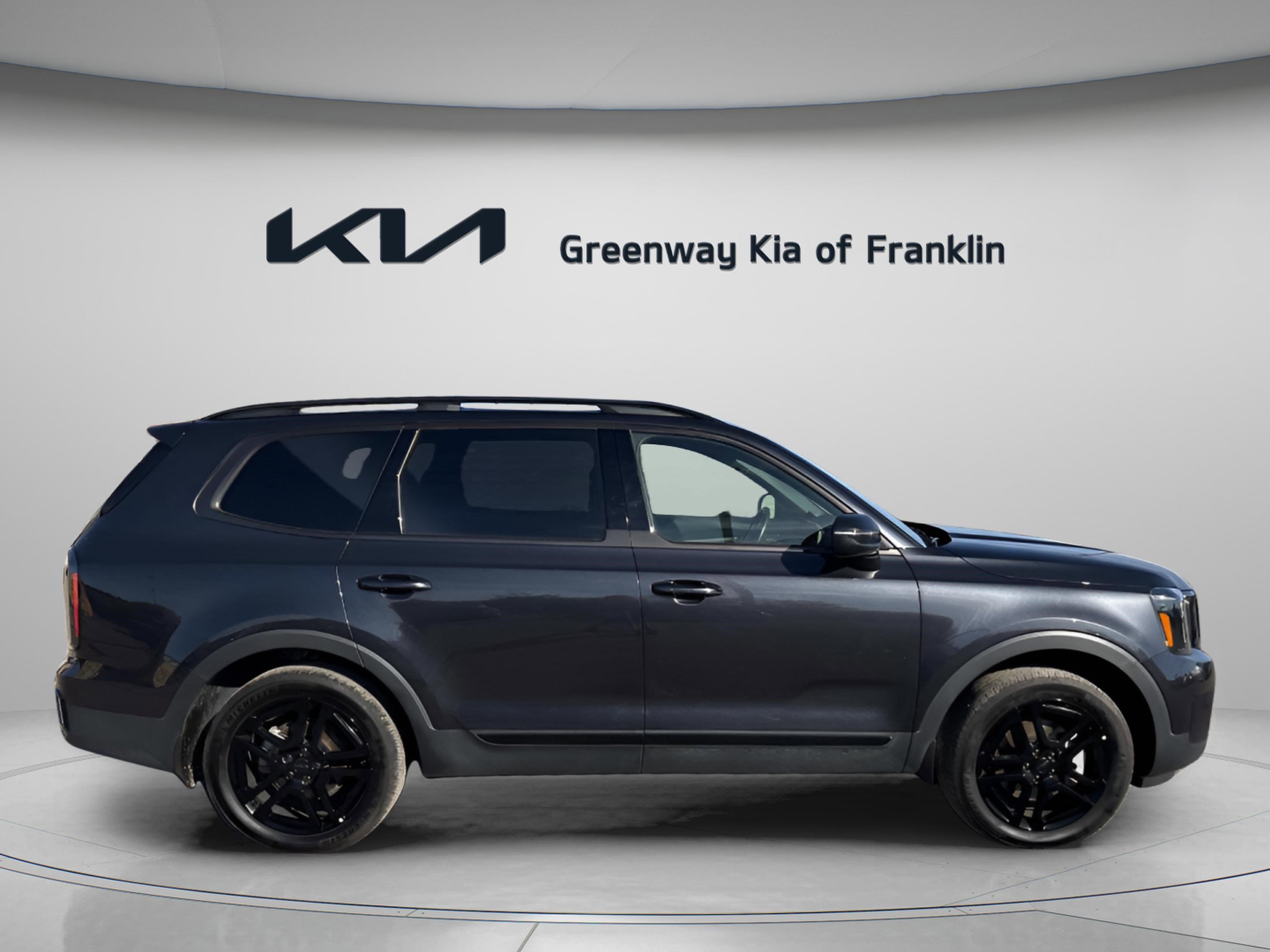 Used 2025 Kia Telluride EX X-Line image 8