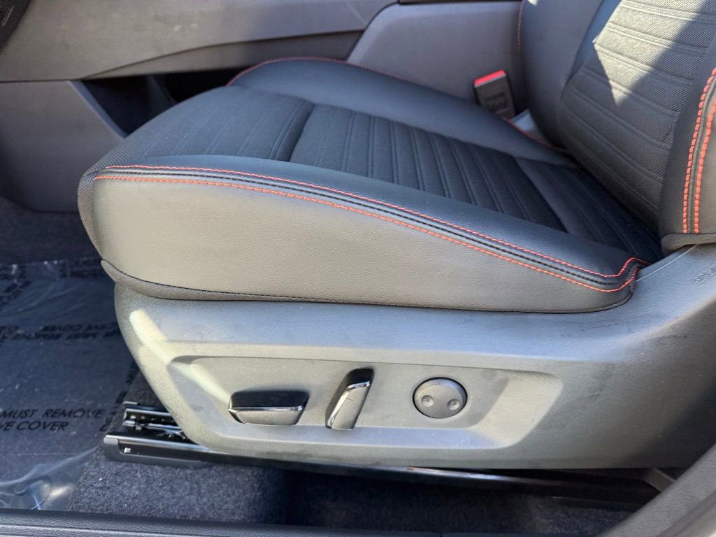 New 2026 Nissan Rogue Rock Creek image 15