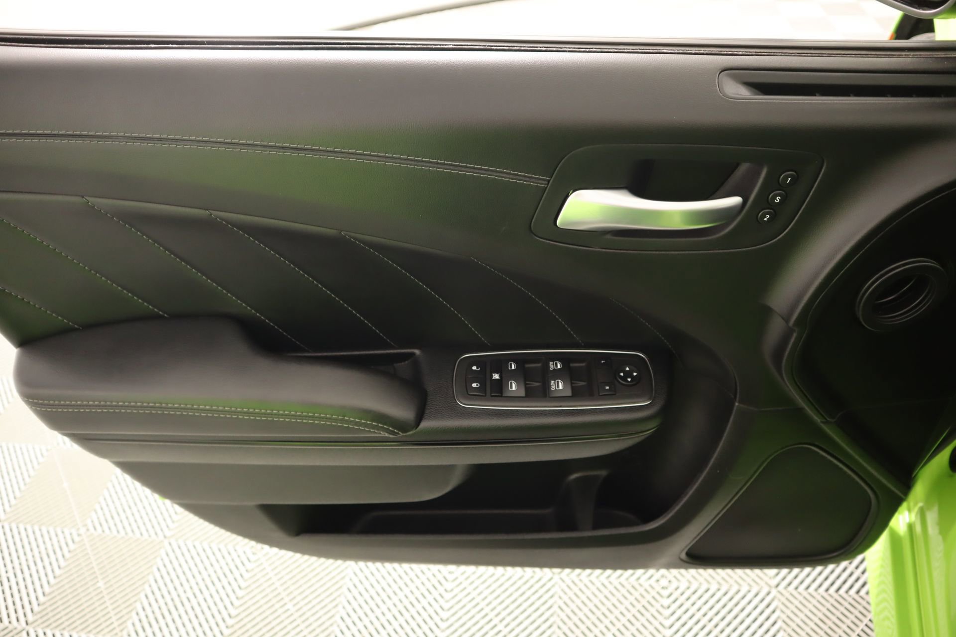 Used 2023 Dodge Charger GT w/ Plus Group image 15