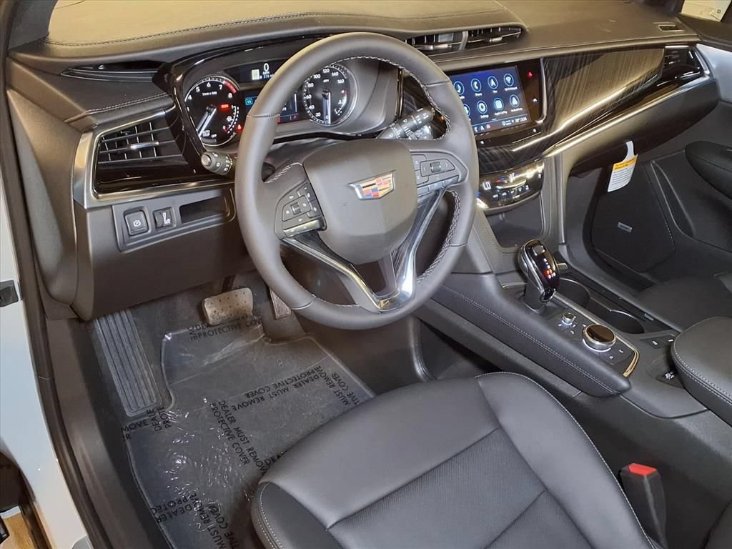 New 2025 Cadillac XT6 Premium Luxury FWD image 16