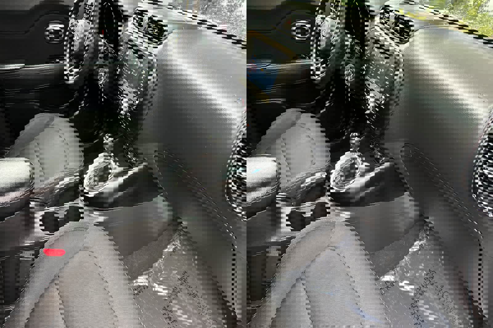 Used 2019 Kia Soul + image 16