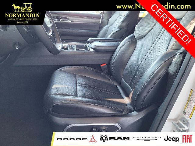 Certified 2024 Jeep Wagoneer L Series II RWD image 15