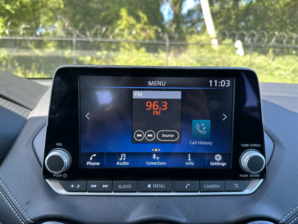 Used 2024 Nissan Sentra SV FWD image 12