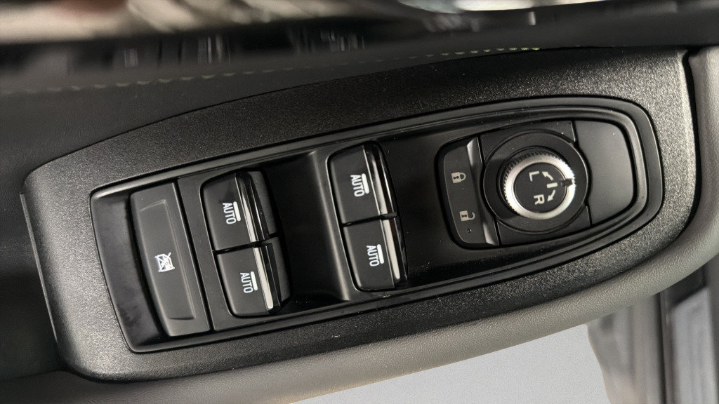 Used 2024 Subaru Outback Onyx Edition AWD/4WD image 16