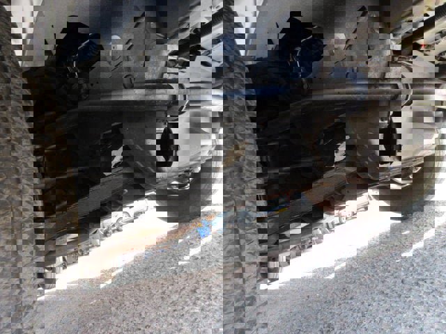 Used 2017 Chevrolet Express 3500 image 19