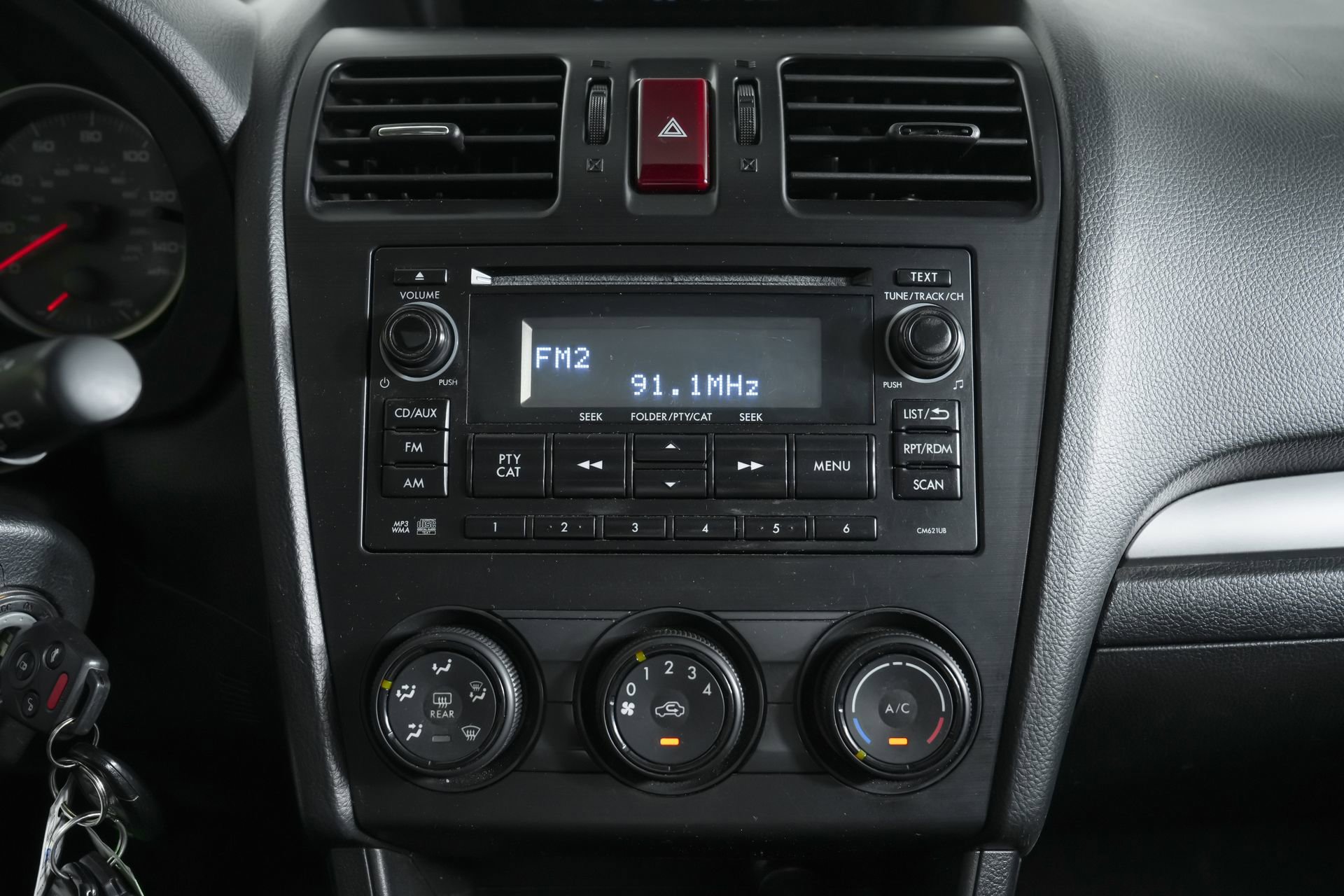 Used 2014 Subaru Crosstrek 2.0i Premium w/ Moonroof Package image 28