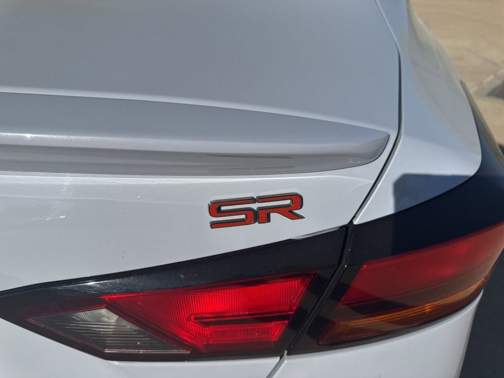 Certified 2024 Nissan Altima 2.5 SR image 5