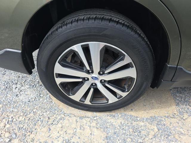 Used 2019 Subaru Outback 2.5i Limited image 7