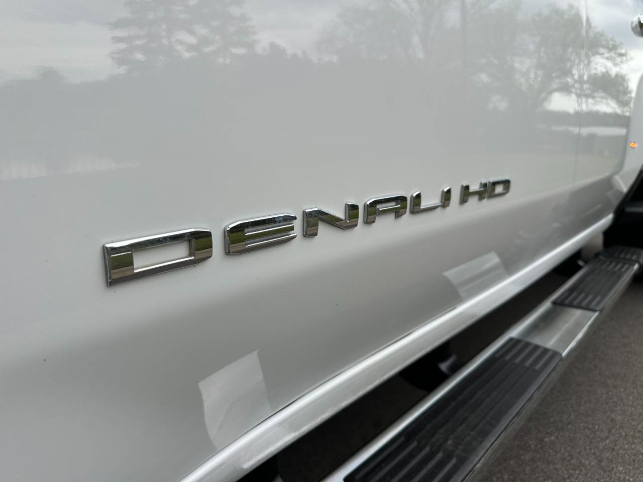 Used 2022 GMC Sierra 3500 Denali image 55