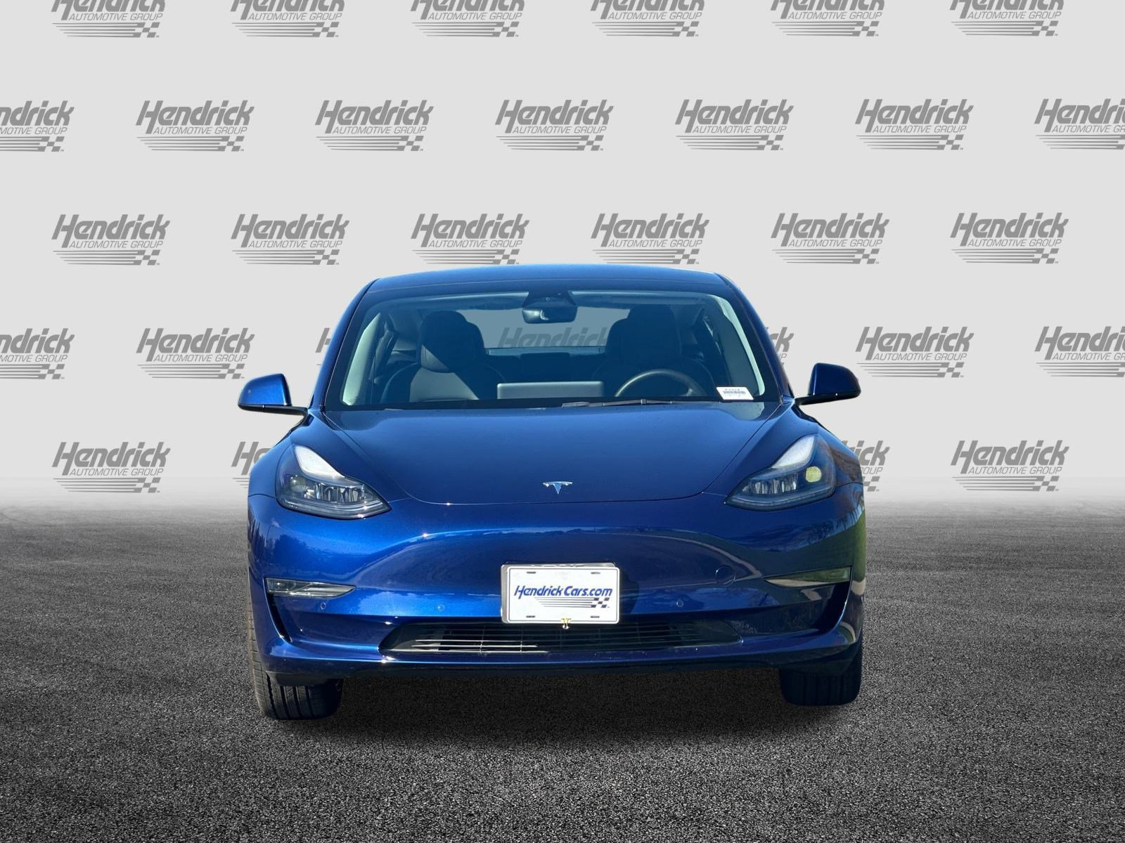 Used 2022 Tesla Model 3 Standard Range image 10