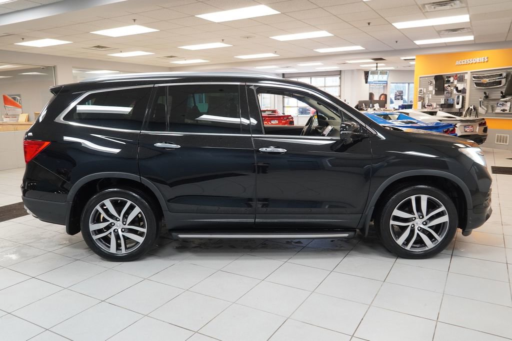 Used 2017 Honda Pilot Touring image 15