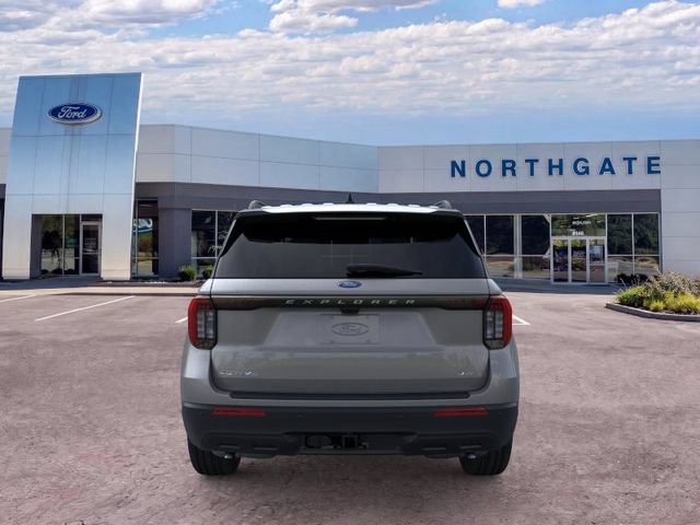 New 2026 Ford Explorer Active AWD/4WD image 6