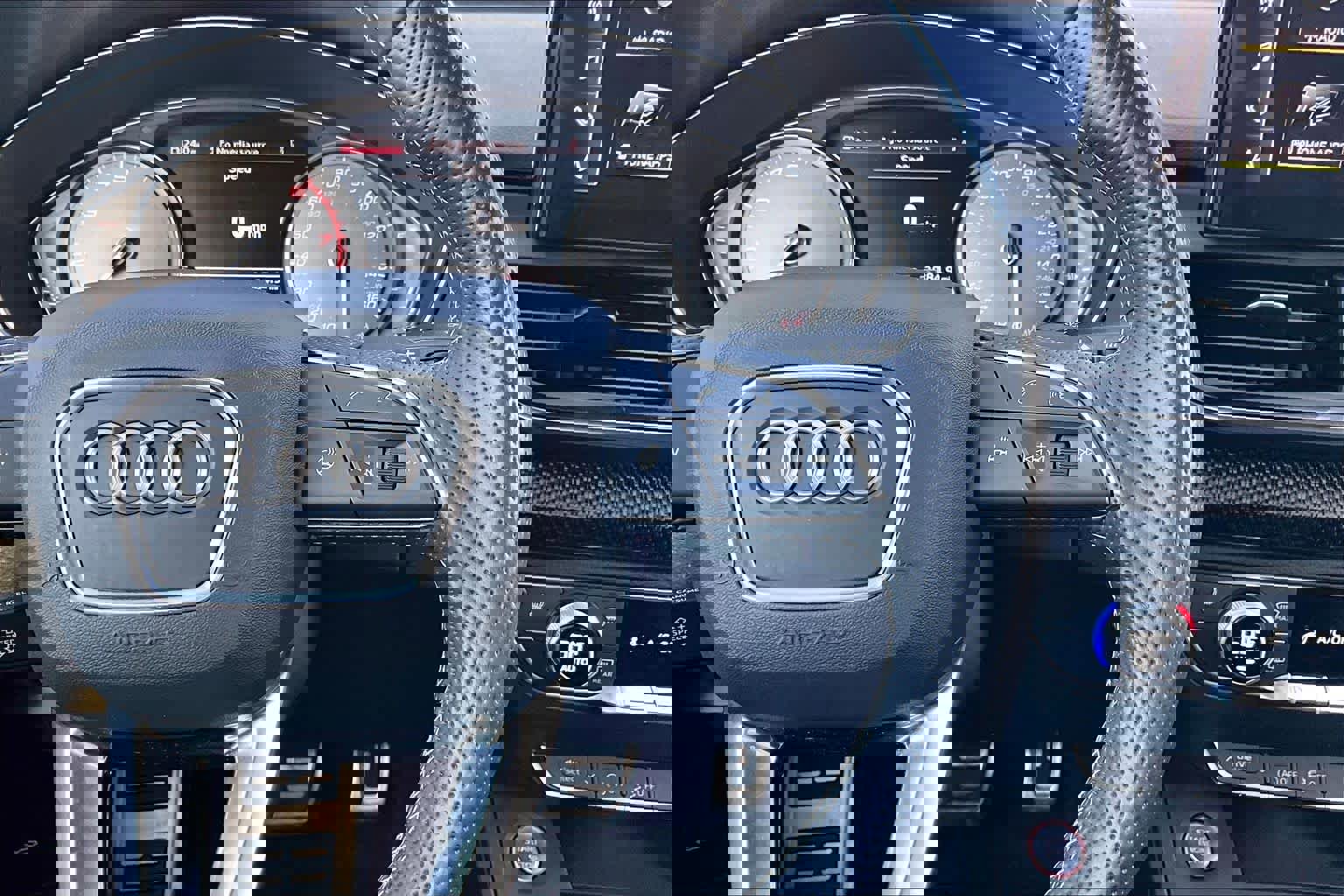 Used 2022 Audi SQ5 Premium image 24