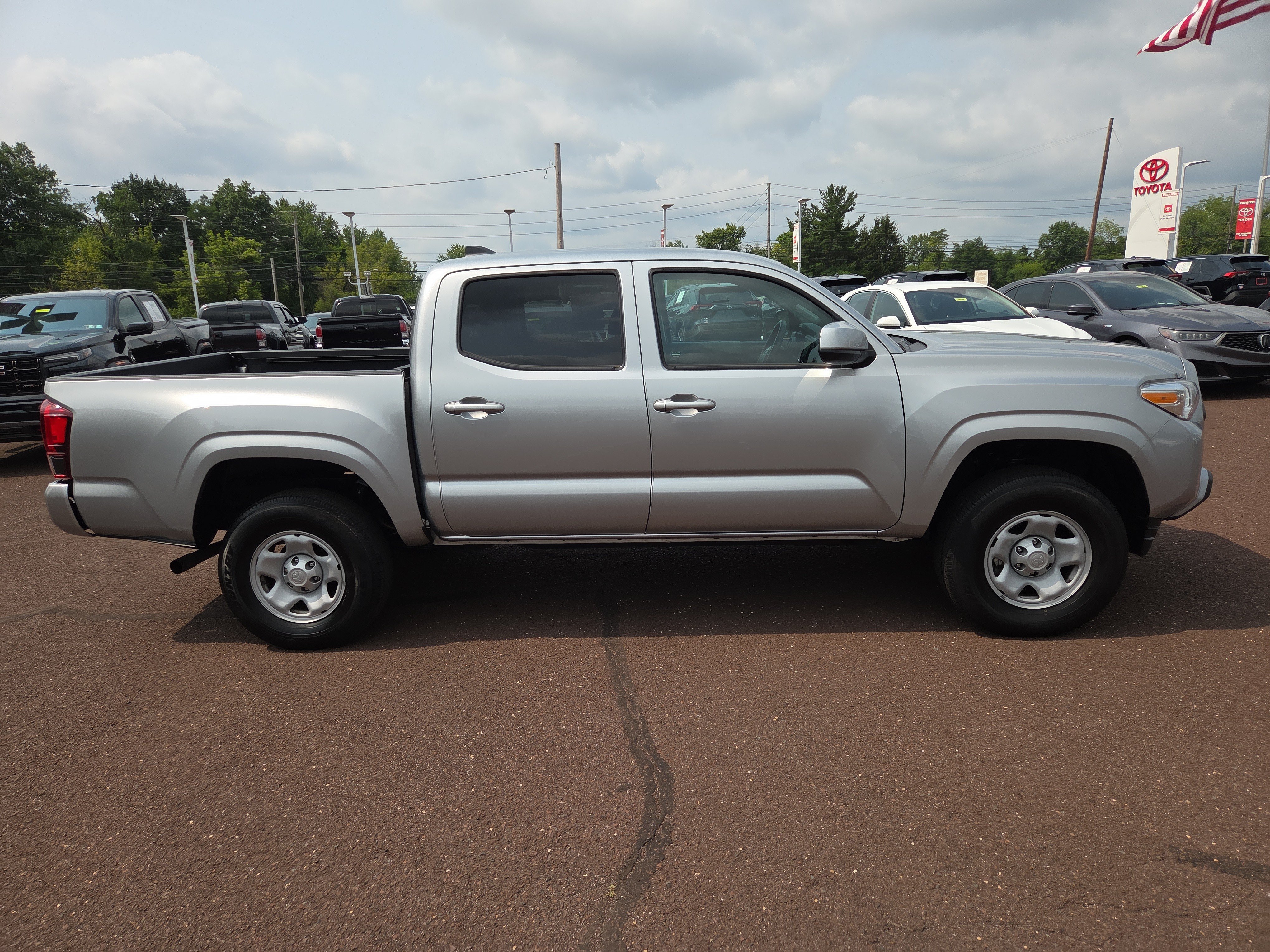 Certified 2023 Toyota Tacoma SR RWD image 2