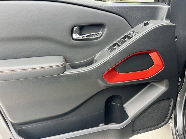 Used 2024 Nissan Frontier PRO-4X w/ Off-Road Protection Package image 9