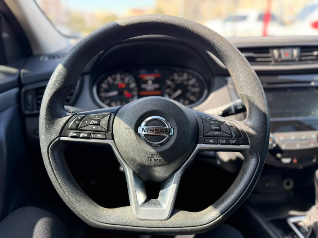 Used 2021 Nissan Rogue Sport S FWD image 10