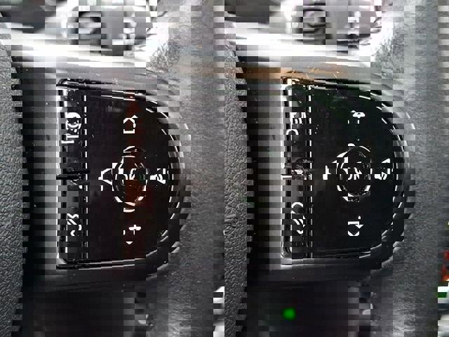 Used 2022 MINI Cooper 4-Door Hardtop image 23