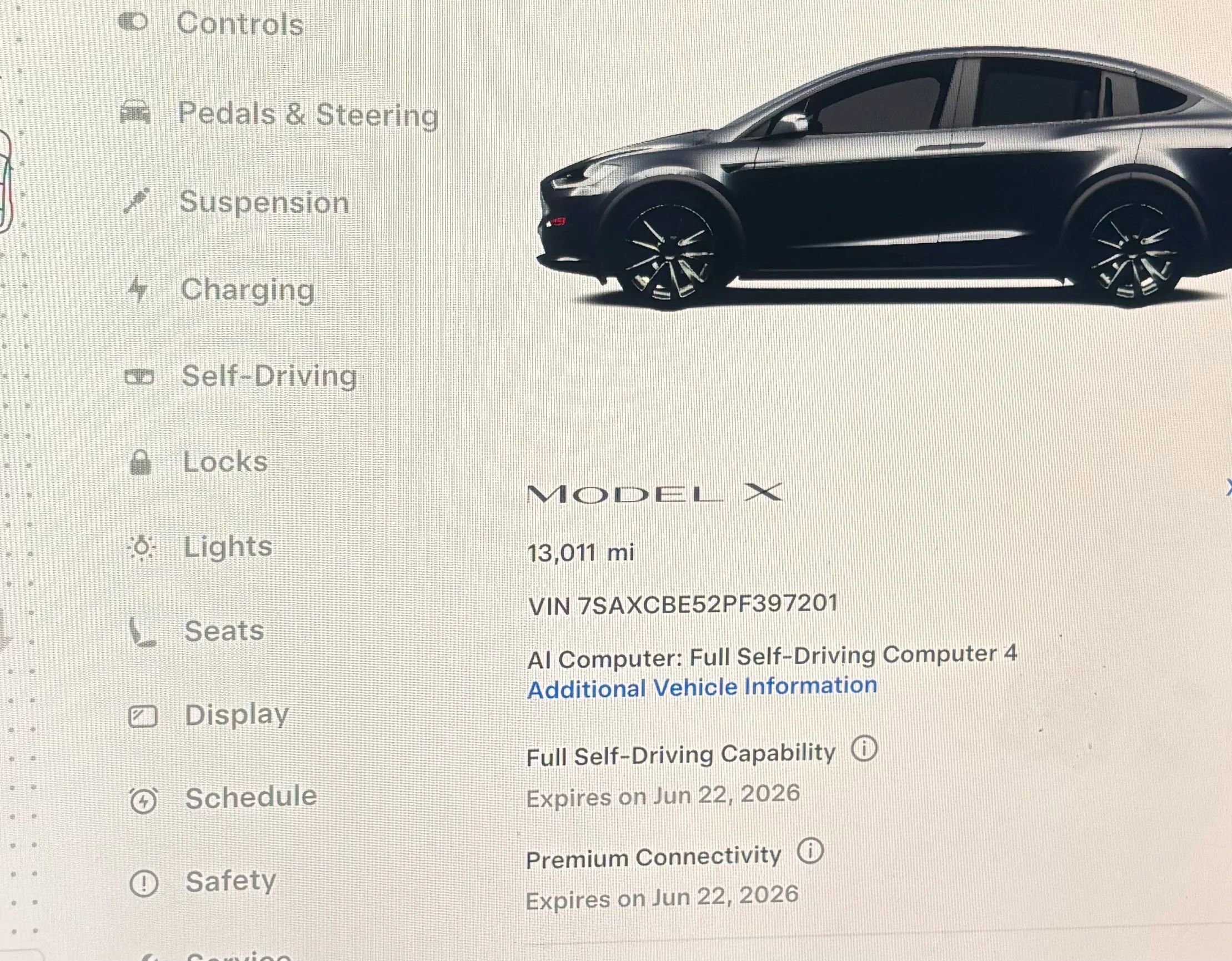 Used 2023 Tesla Model X AWD/4WD image 10