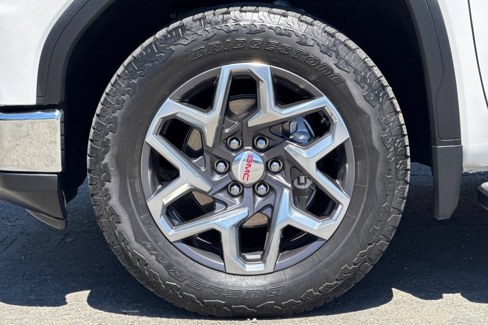 Used 2023 GMC Sierra 1500 SLT w/ SLT Premium Plus Package AWD/4WD image 26