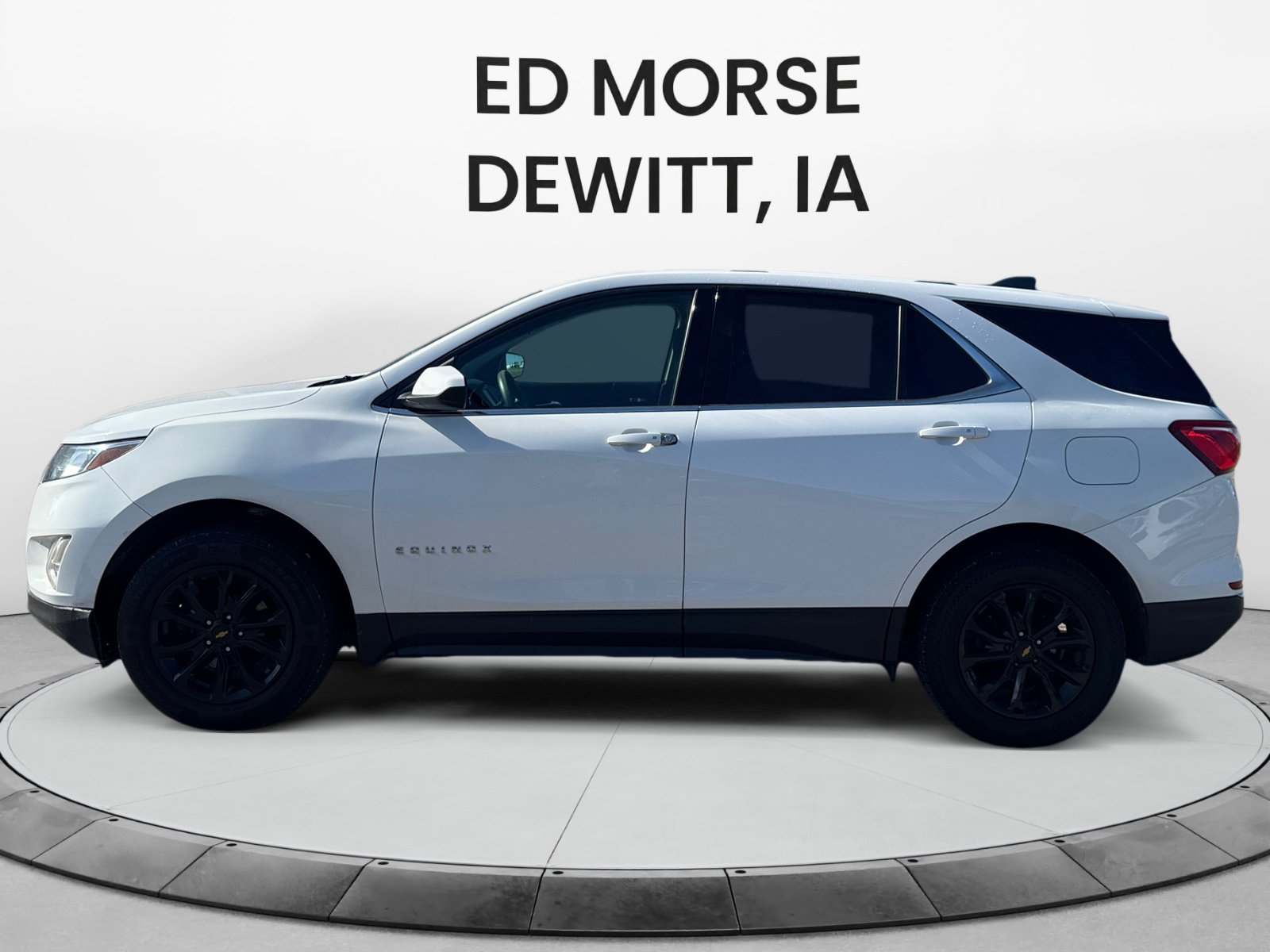 Used 2018 Chevrolet Equinox LT AWD/4WD image 2
