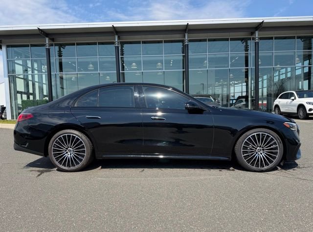 Used 2024 Mercedes-Benz E 350 4MATIC Sedan image 8
