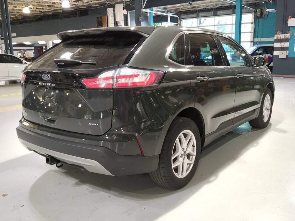 Used 2022 Ford Edge SEL w/ Convenience Package AWD/4WD image 8