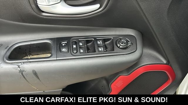 Used 2023 Jeep Renegade Trailhawk w/ Sun/Sound Group AWD/4WD image 13
