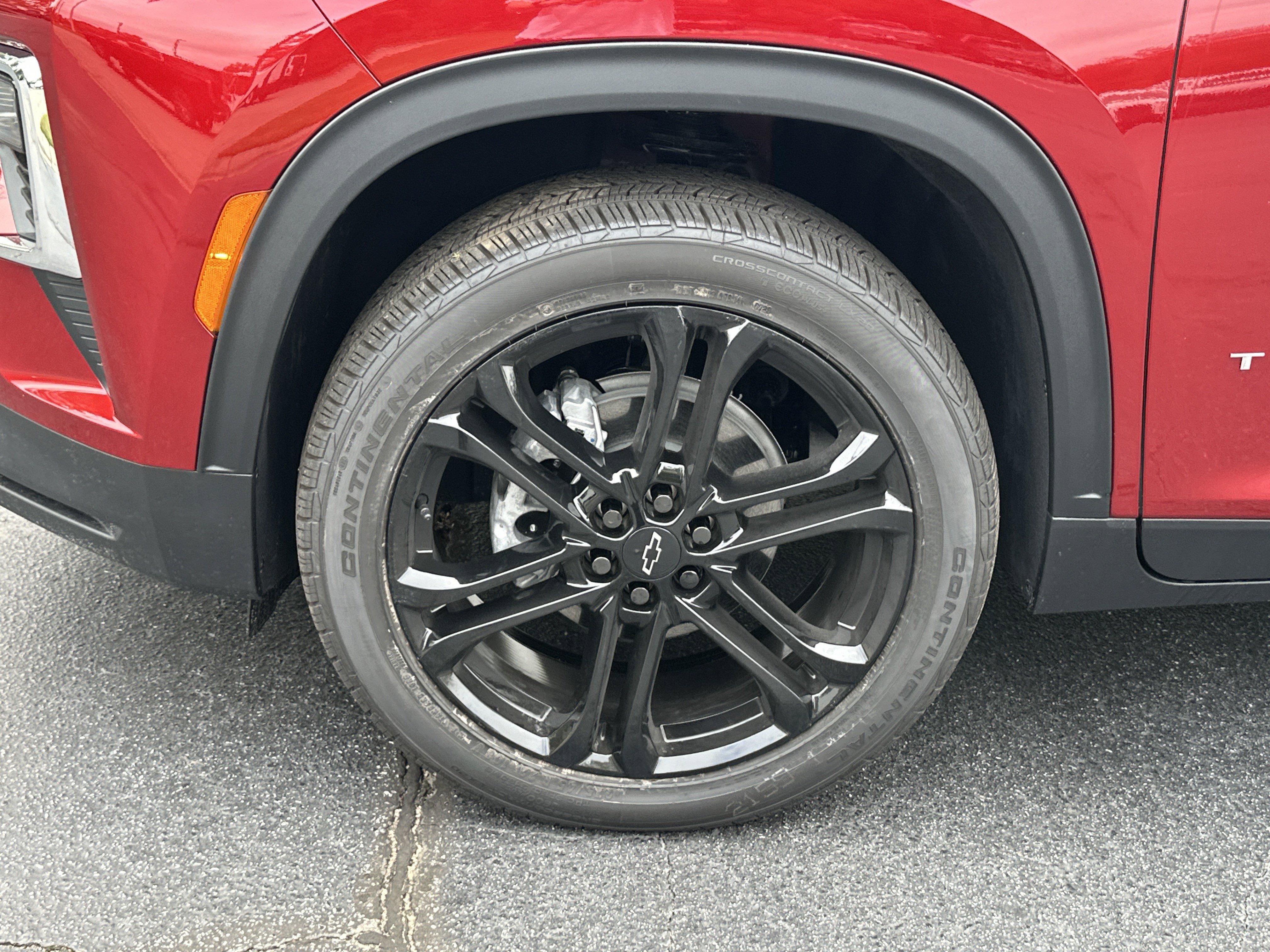 New 2026 Chevrolet Traverse LT image 11