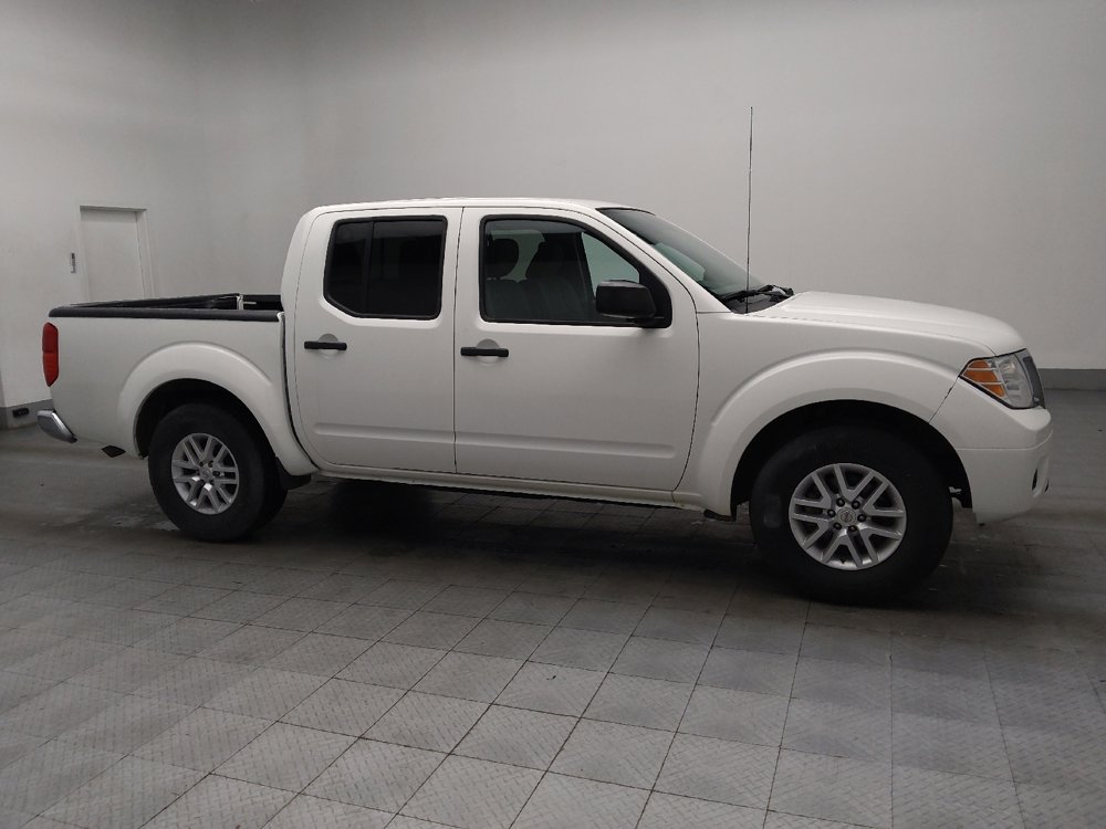 Used 2019 Nissan Frontier SV image 11