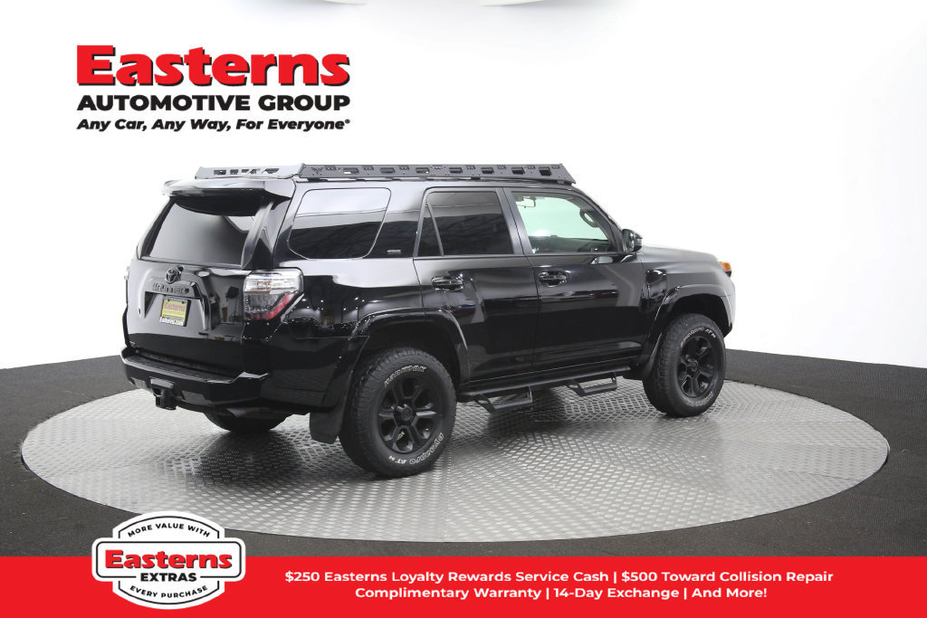 Used 2014 Toyota 4Runner SR5 AWD/4WD image 43