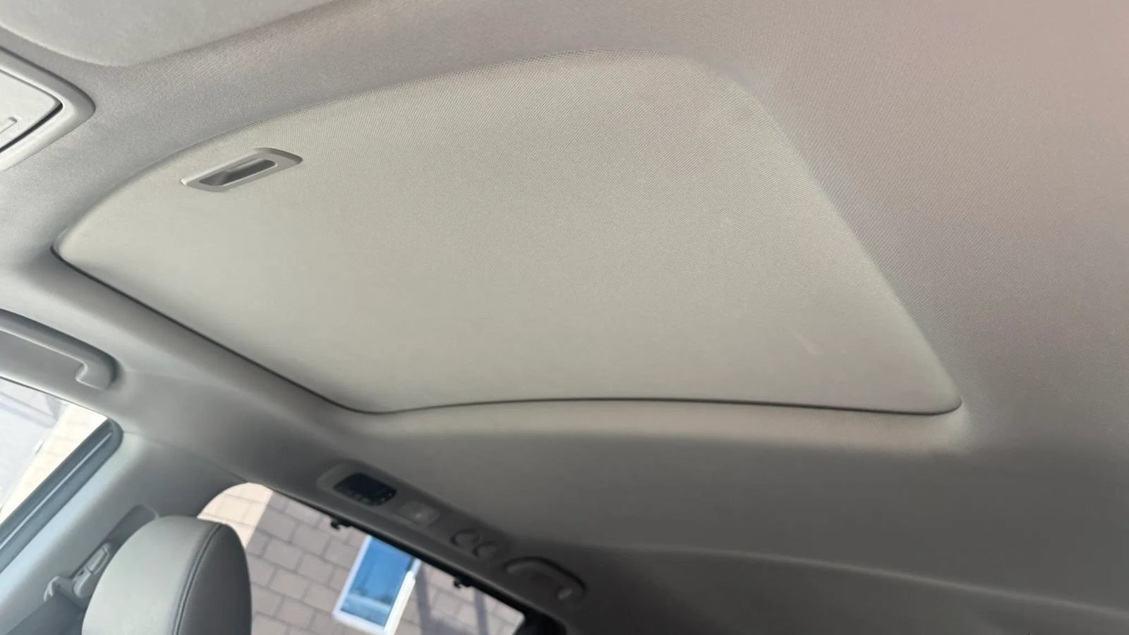 Used 2015 Honda Odyssey EX-L image 15