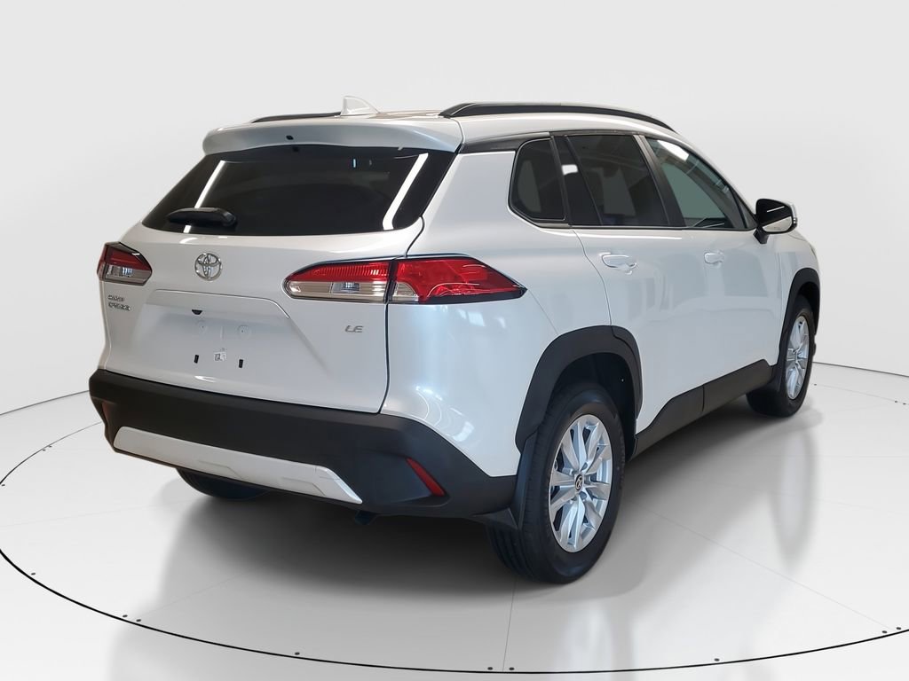 Certified 2024 Toyota Corolla Cross LE image 7