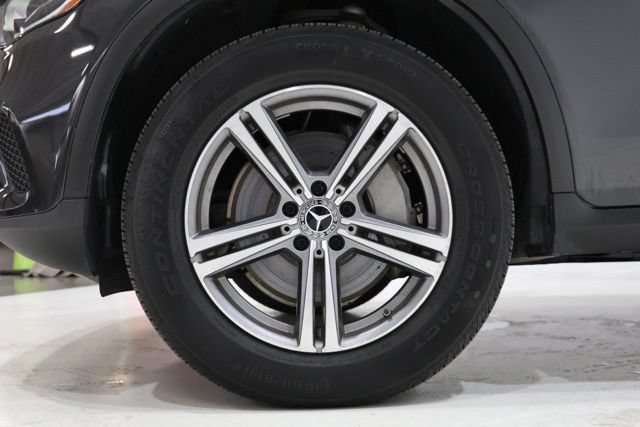 Used 2020 Mercedes-Benz GLC 300 4MATIC image 11