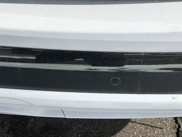 Used 2023 Chevrolet Equinox RS w/ LPO, Floor Liner Package image 4