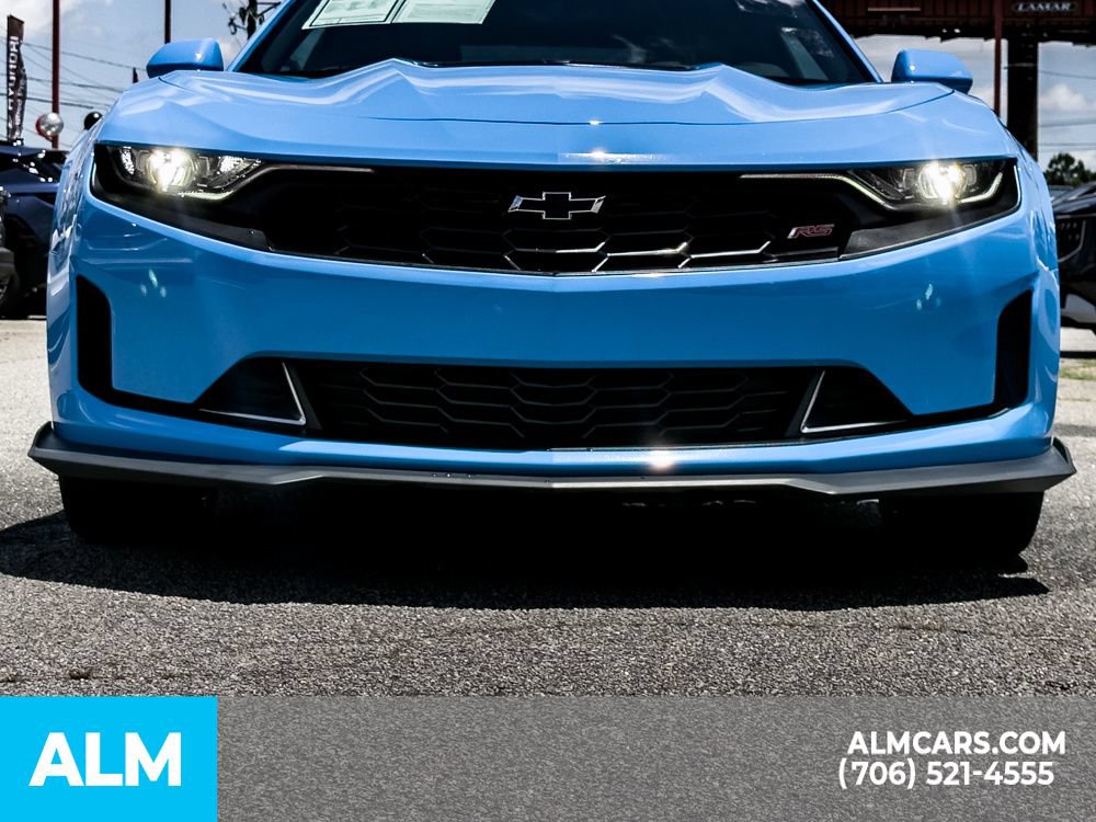 Used 2022 Chevrolet Camaro LT w/ RS Package RWD image 9