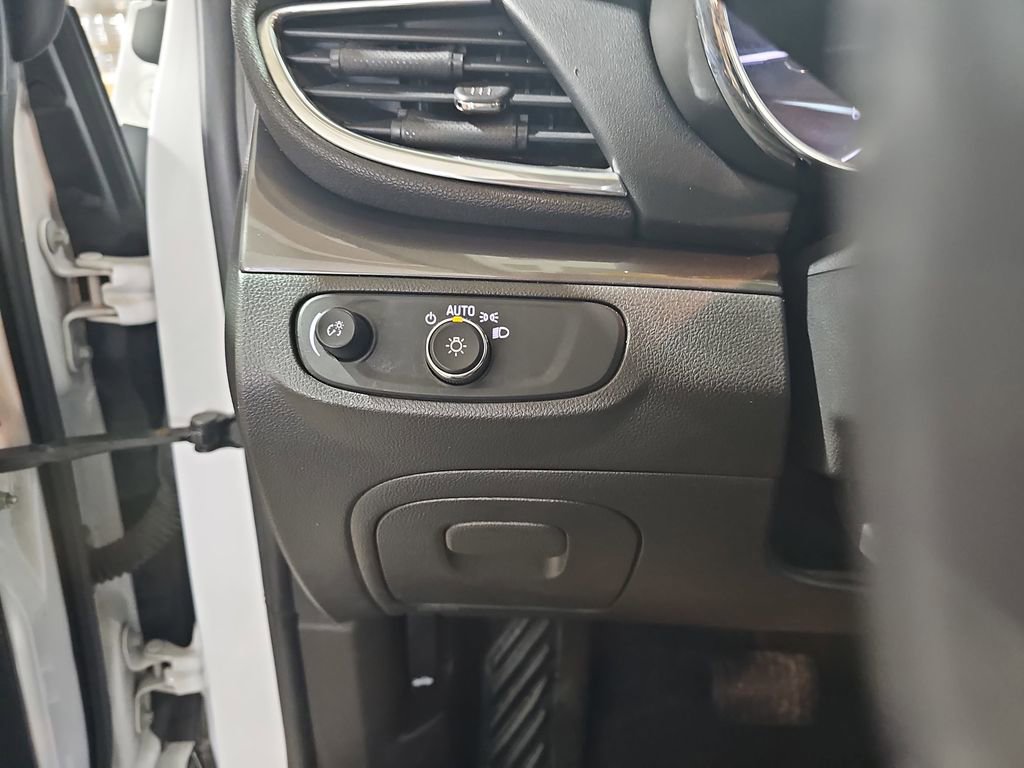 Used 2017 Buick Encore Preferred image 30