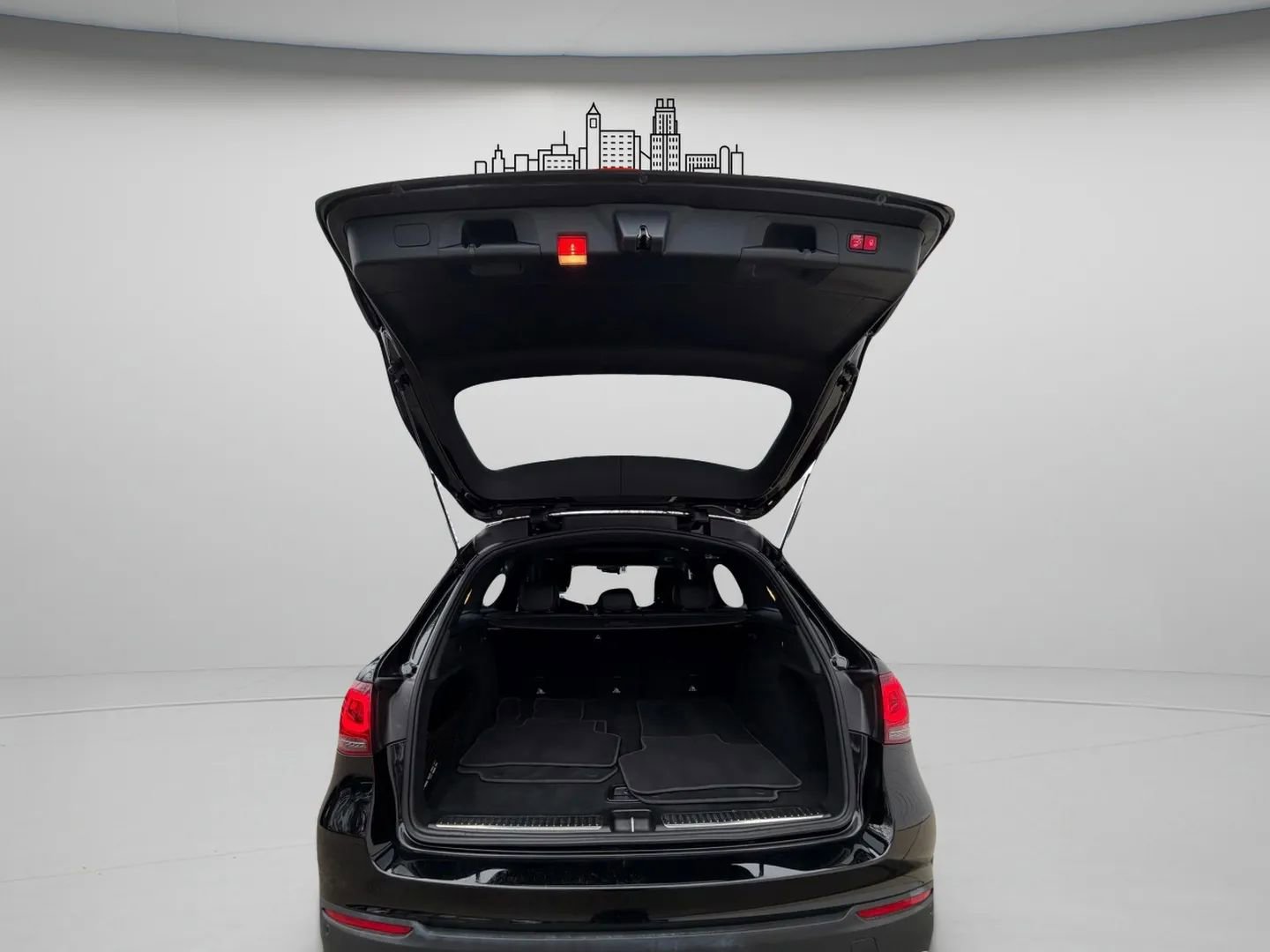 Used 2021 Mercedes-Benz GLC 300 4MATIC image 14