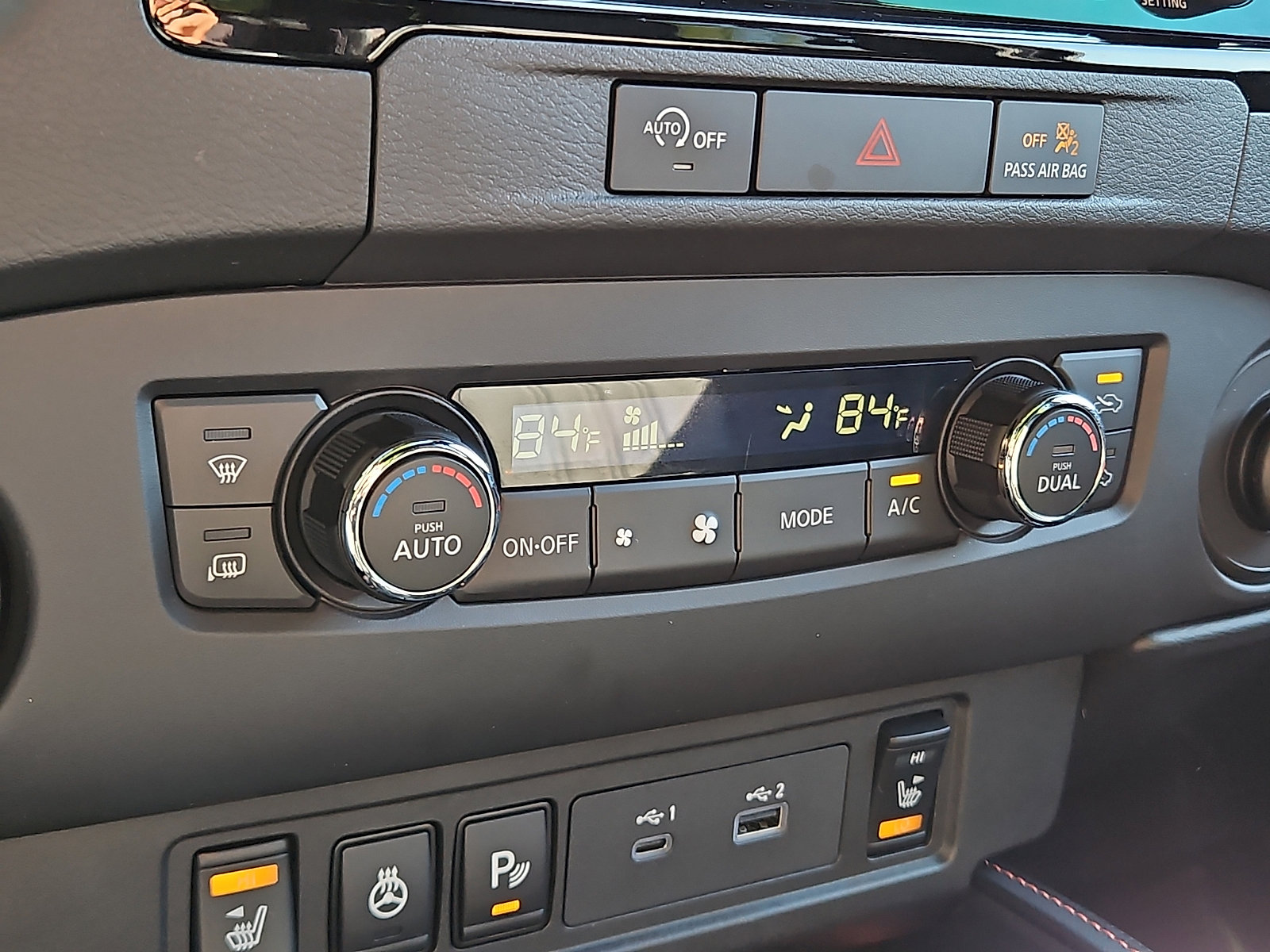 Certified 2023 Nissan Frontier PRO-4X w/ Pro-4X Premium Package AWD/4WD image 16