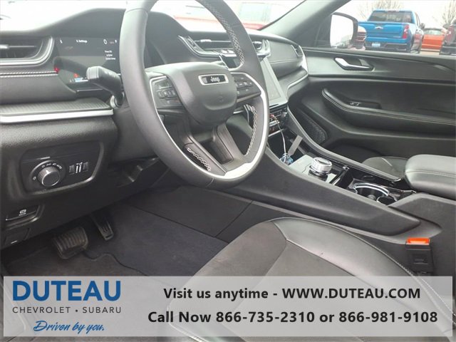 Used 2023 Jeep Grand Cherokee L Altitude image 16