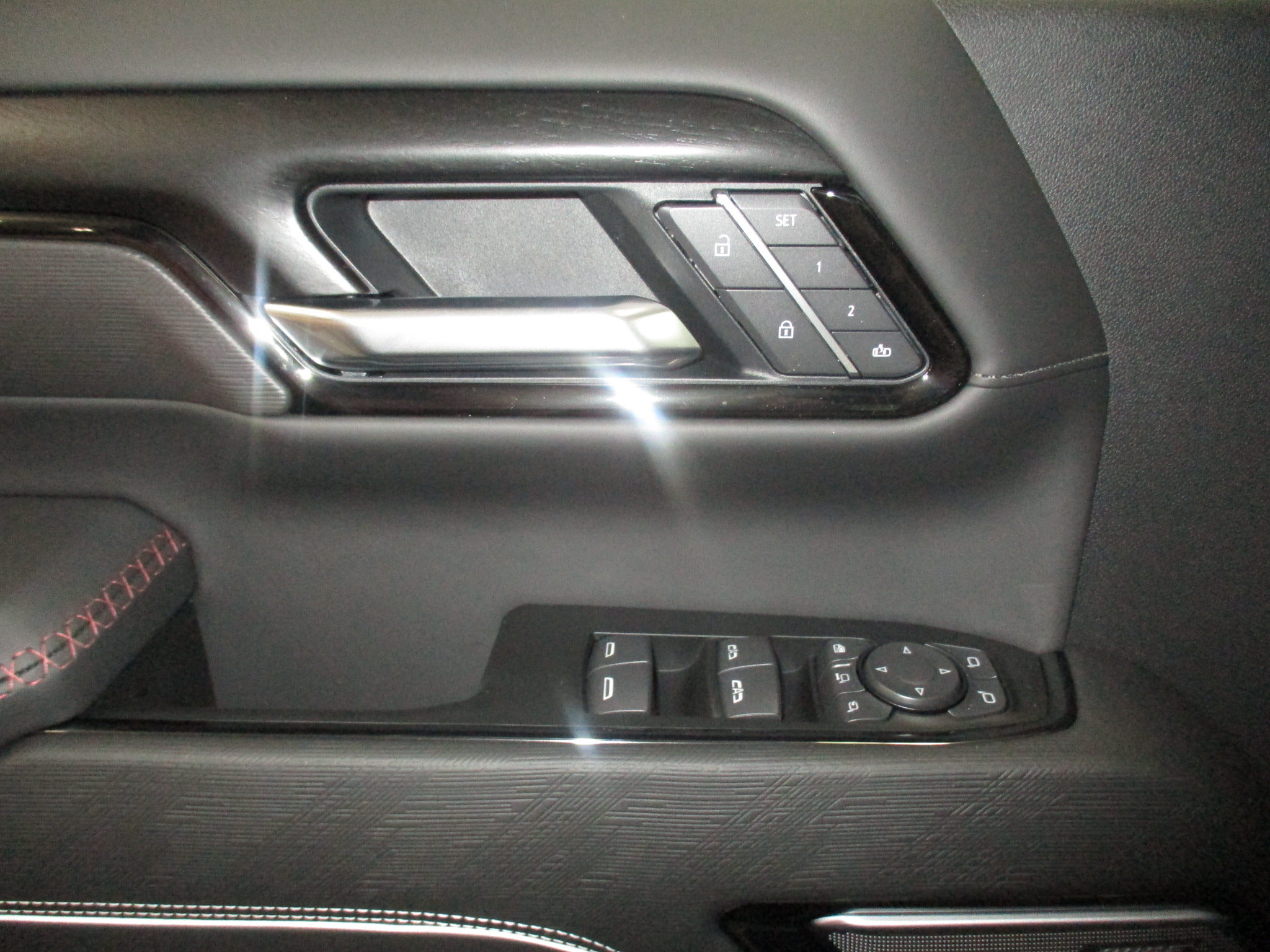 New 2026 GMC Sierra 2500 AT4X AWD/4WD image 40