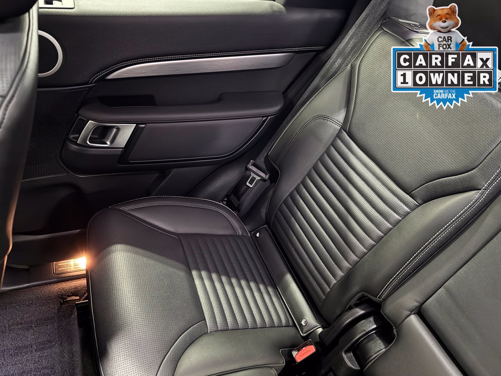 New 2025 Land Rover Discovery Dynamic SE AWD/4WD image 30