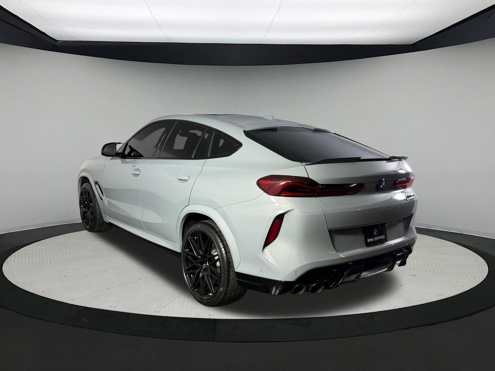 Certified 2025 BMW X6 M Competition w/ Executive Package AWD/4WD image 6