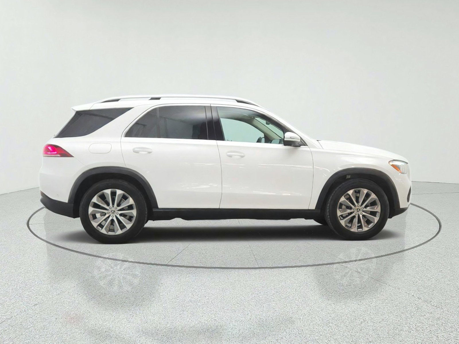 Certified 2023 Mercedes-Benz GLE 350 image 4
