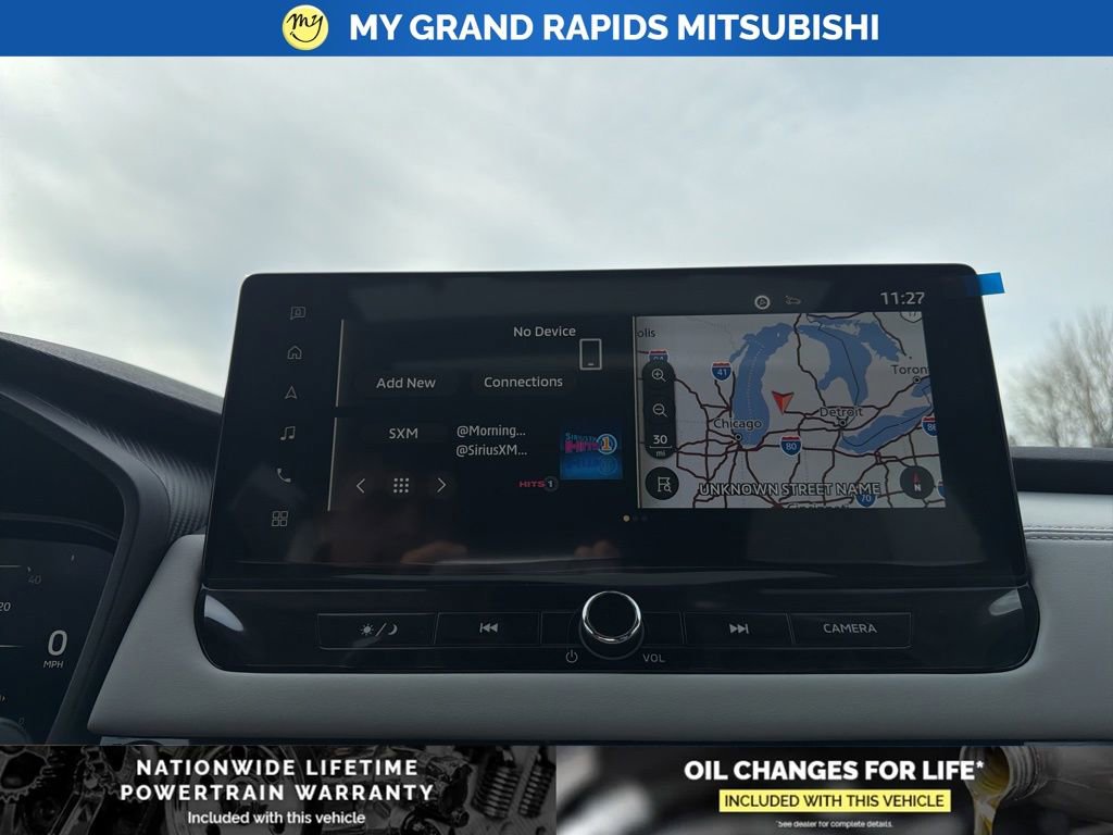 New 2026 Mitsubishi Outlander SE image 17