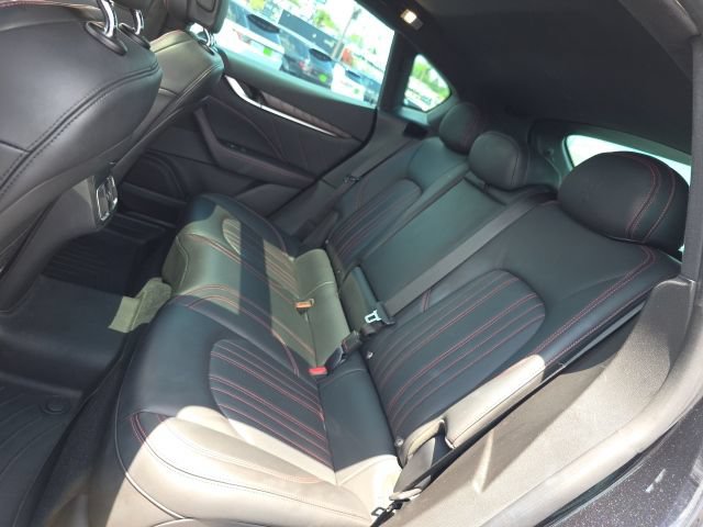 Used 2023 Maserati Levante Modena AWD/4WD image 31