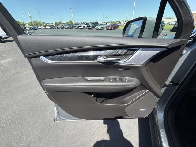 Certified 2023 Cadillac XT6 Premium Luxury FWD image 24