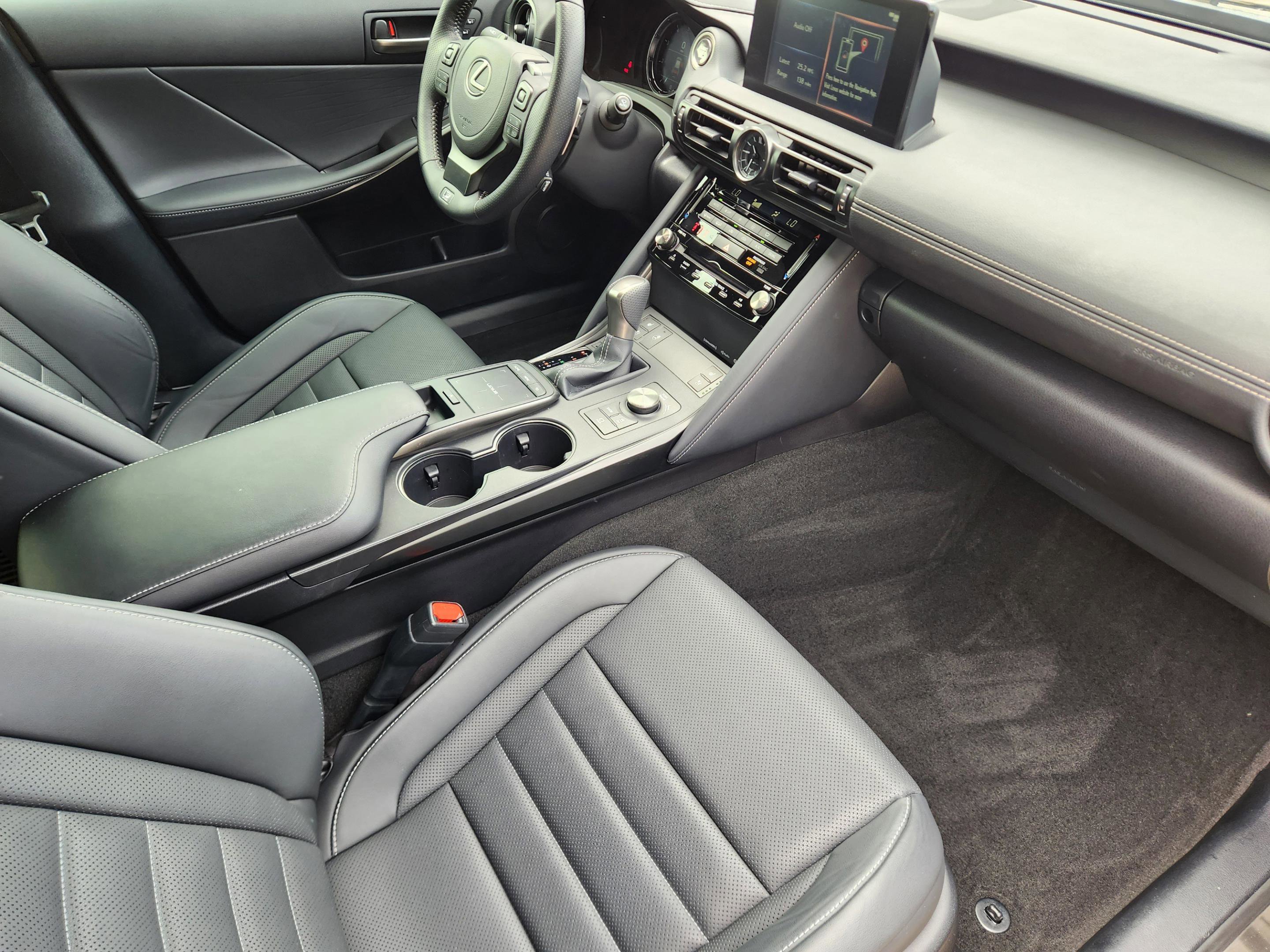 Used 2023 Lexus IS 350 F Sport w/ Memory Package RWD image 32