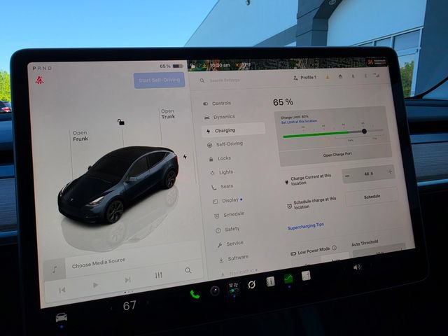Used 2025 Tesla Model Y Long Range RWD image 43