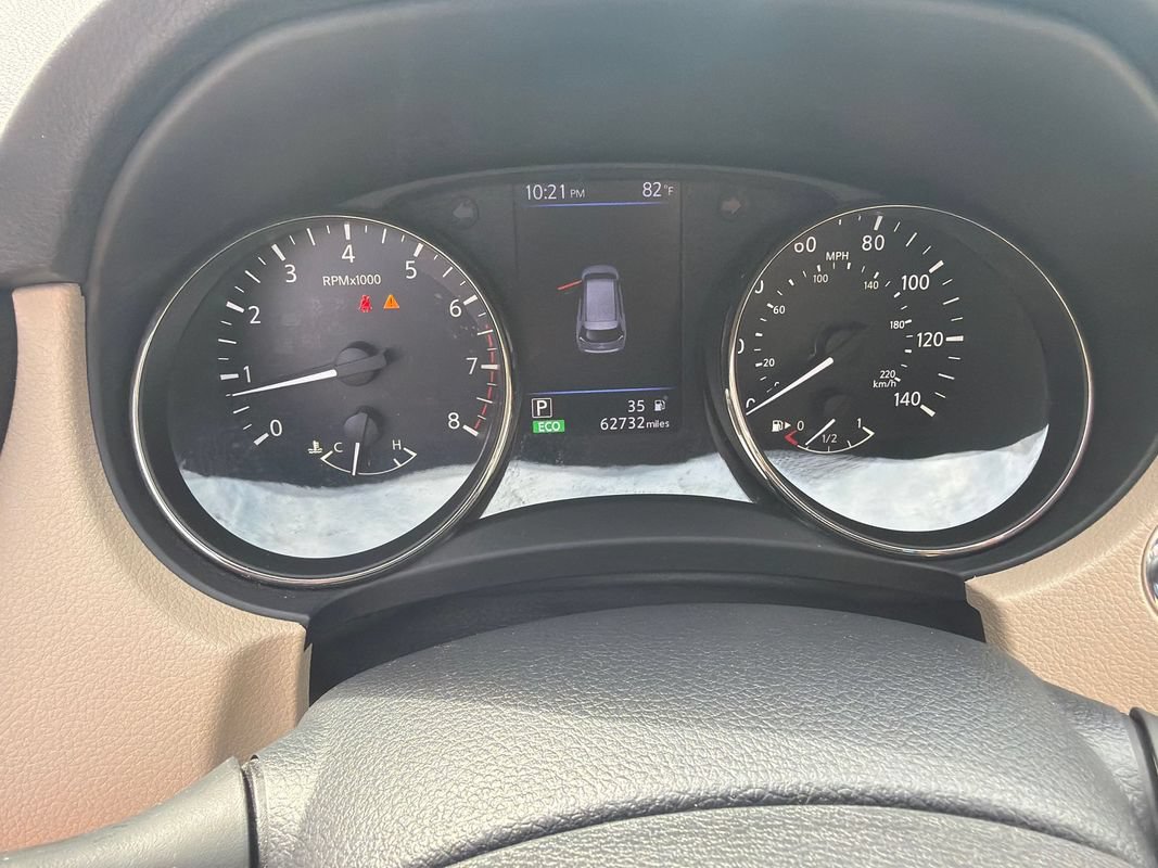 Used 2019 Nissan Rogue SV FWD image 11